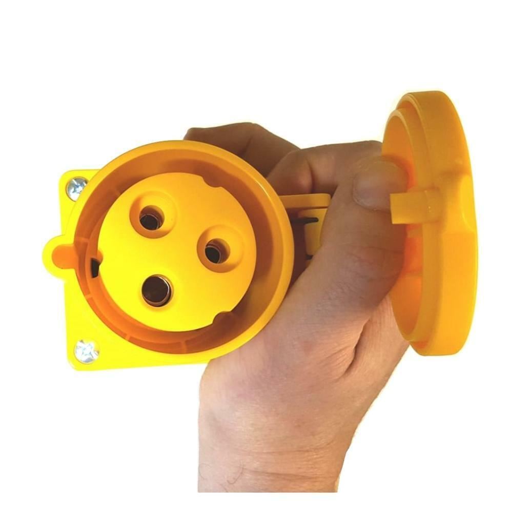 Trailing Socket 16 Amp 3 Pin 110V Coupler Yellow Site Ceeform IP44 Outdoor 16A